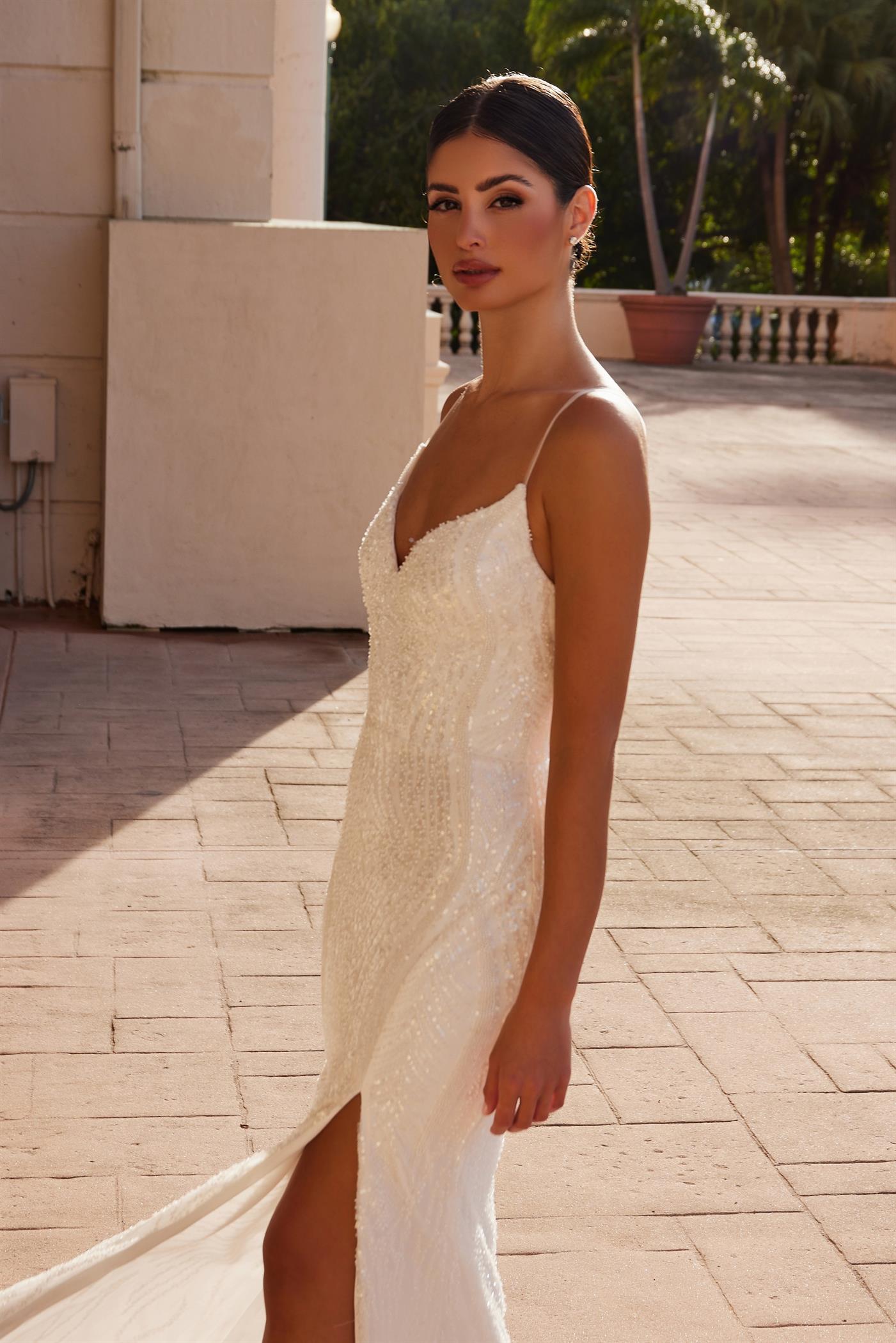 Spagetty Wedding Dress