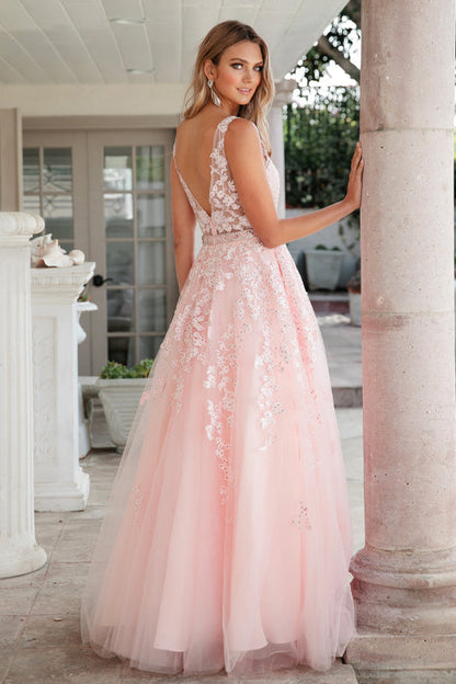 Lauri Dress