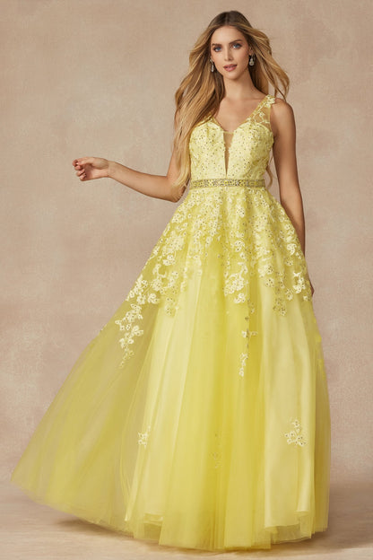 Lauri Dress