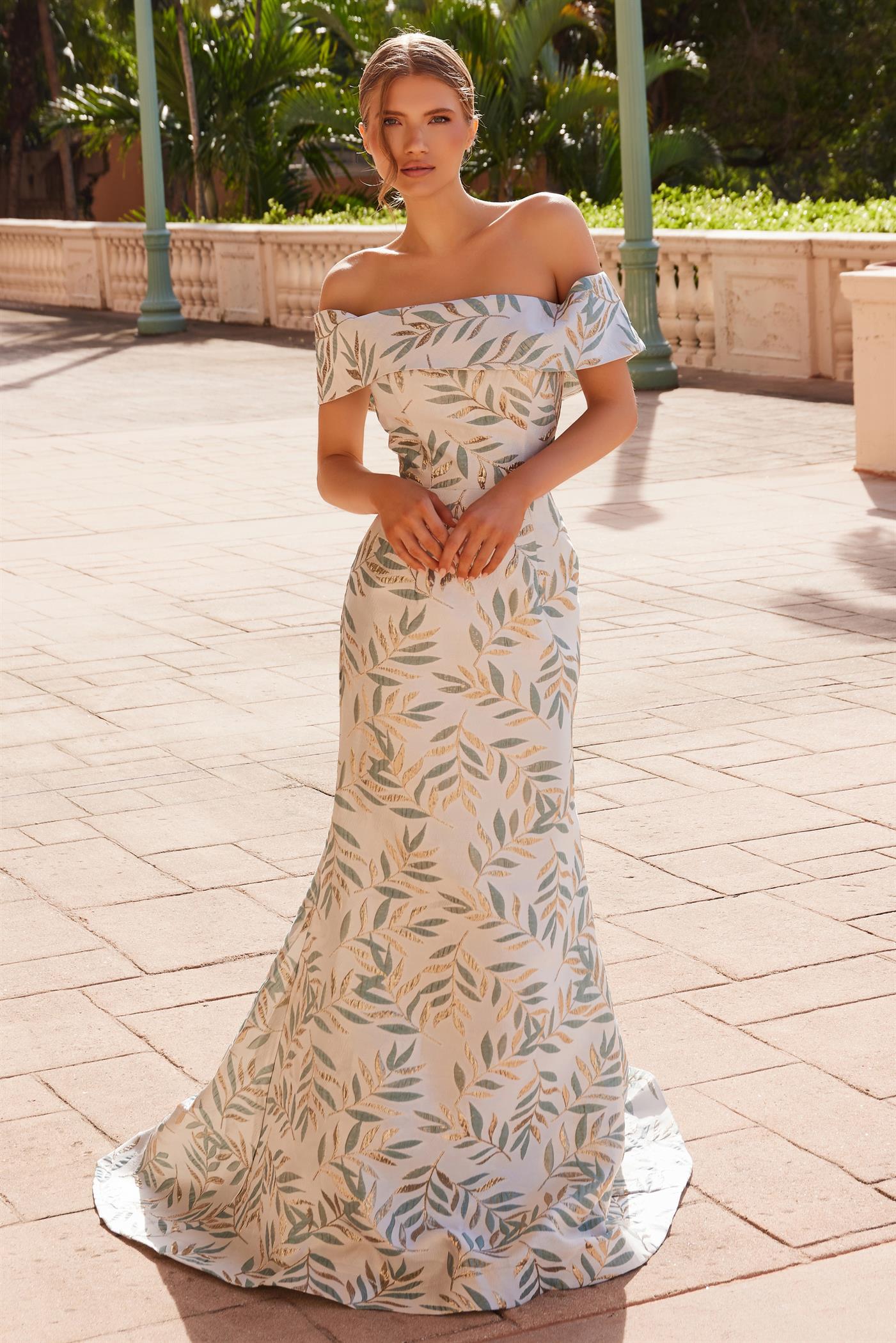 Exquisite Mother Dress