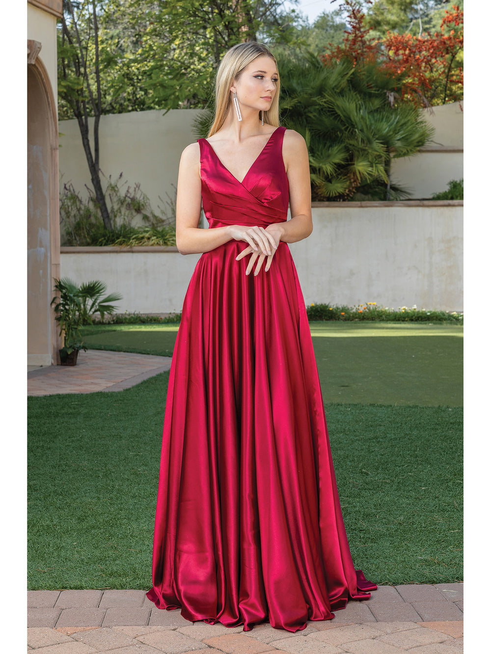 Lusina Dress