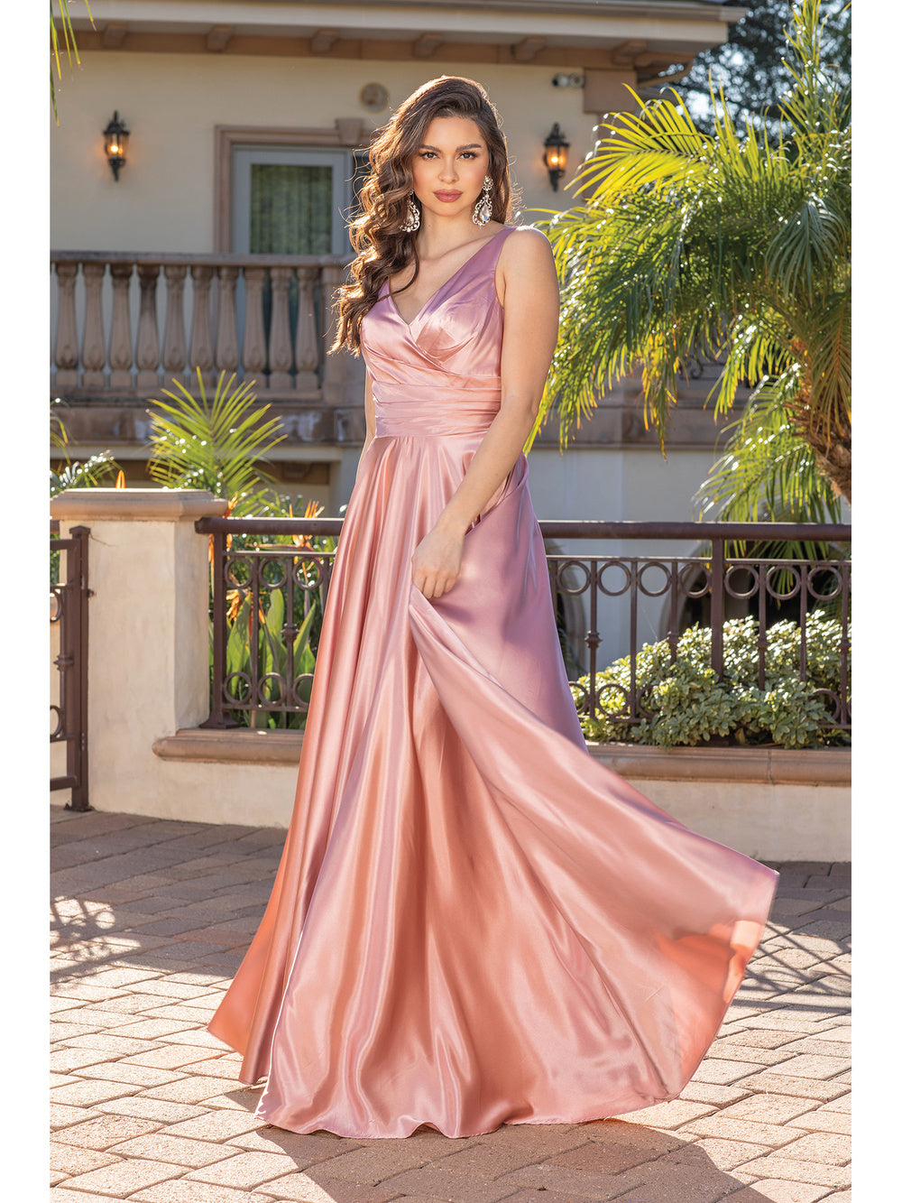 Lusina Dress